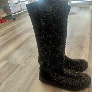 Chic Black Knit Button Boots